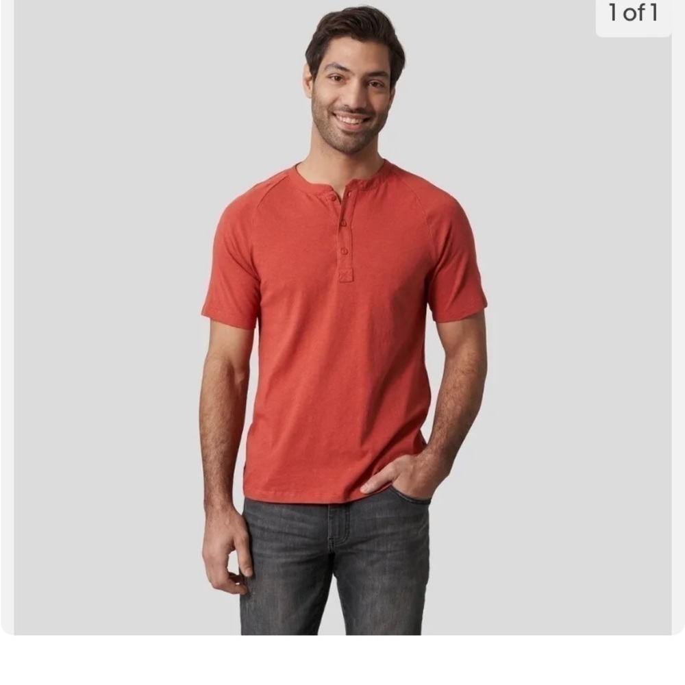United By Blue Men's Organic Henley T-
Shirt - Chili Red
